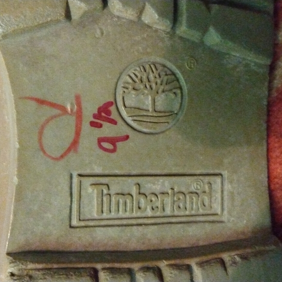 Men's size 9.5 brown work boots used. - Picture 2 of 8